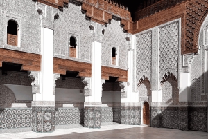 Marrakech Medina Tour: Bahia Palace, Ben Youssef & Souks