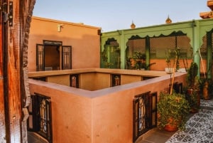 Marrakech: Medina Visit Rooftop Views & Traditional Dining