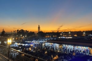 Marrakech: Medina-besøk med utsikt fra taket og tradisjonell servering