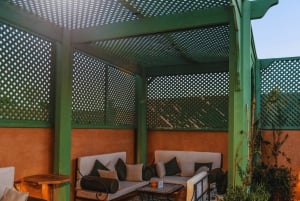 Marrakech: Medina-besøk med utsikt fra taket og tradisjonell servering