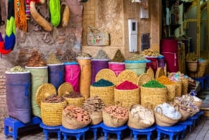 Marrakech: Medina-besøk med utsikt fra taket og tradisjonell servering