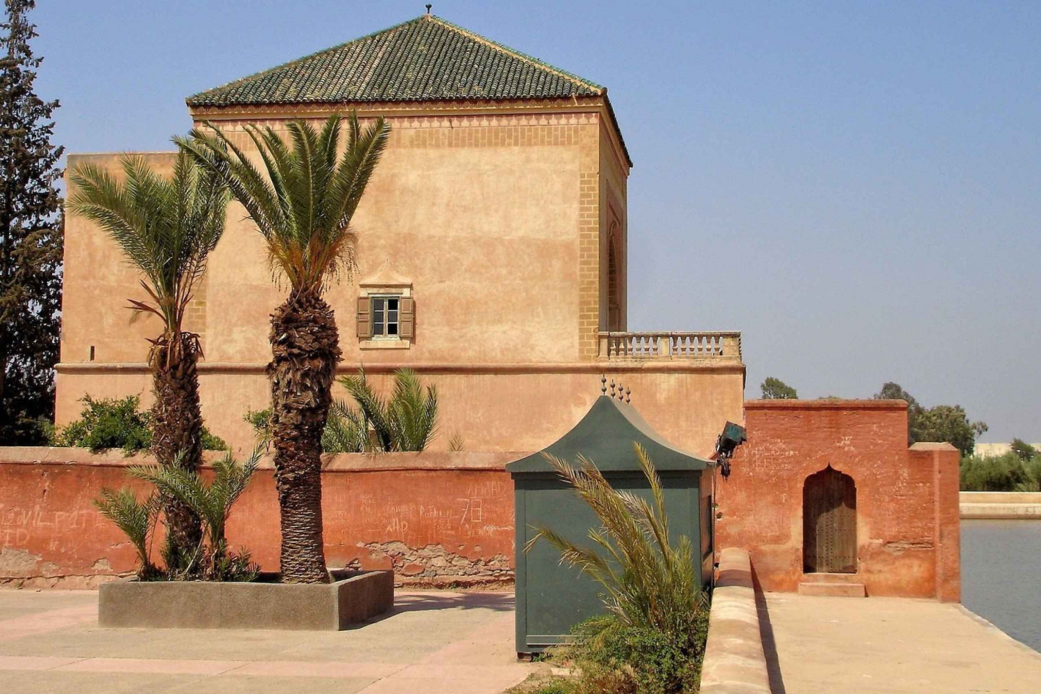 Marrakech: Menara, Secret Gardens Tour with Camel Ride