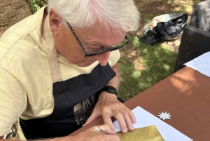 Marrakech: taller de artesanía en metal y cobre con recogida