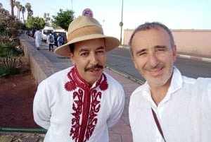 Marrakech: Agafay Desert Camel & Quad Rides illallisesityksen kanssa