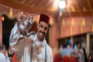 Marrakech : Spectacle de Fantasia et dîner marocain