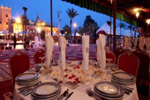 Marrakech : Spectacle de Fantasia et dîner marocain