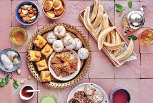 Marrakech: Moroccan Pastries and Tea Class with a Local