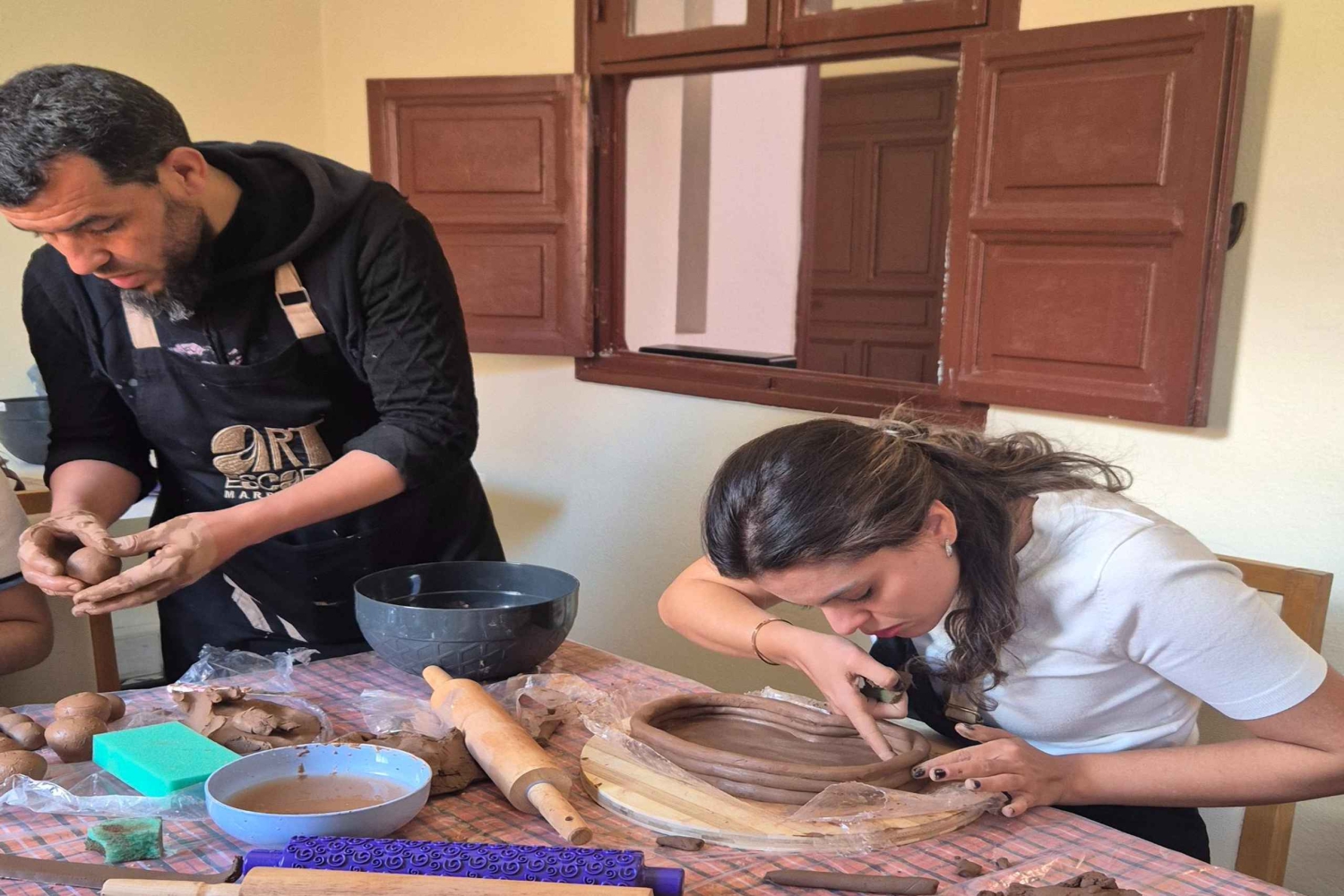 Marrakech: laboratorio di ceramica e tornitura con tè
