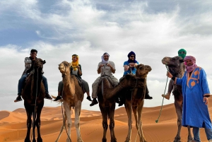 Marraquexe/Ouarzazate: 2 dias no deserto com camelo, 4x4 e refeições