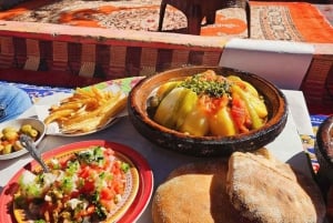 Marrakech: Ourika-dalen og Agafay-ørkenen med middagsshow