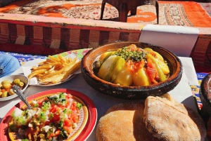 Marraquexe: Vale Ourika e jantar-espetáculo no deserto de Agafay