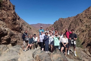 Marrakech: Ourikan laakso, Atlas-vuori, vesiputoukset & opas: Ourika Valley, Atlas Mountain, Waterfalls & Guide