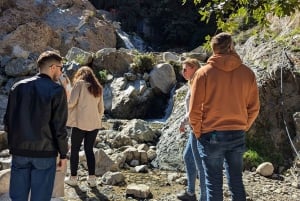 マラケシュ：滝と昼食付き、ウリカ渓谷日帰りツアー