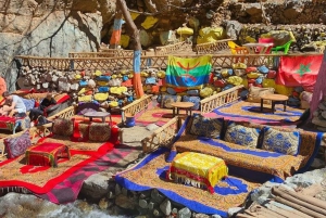 Marrakesz: Wycieczka 1-dniowa do doliny Ourika z wodospadami i obiadem