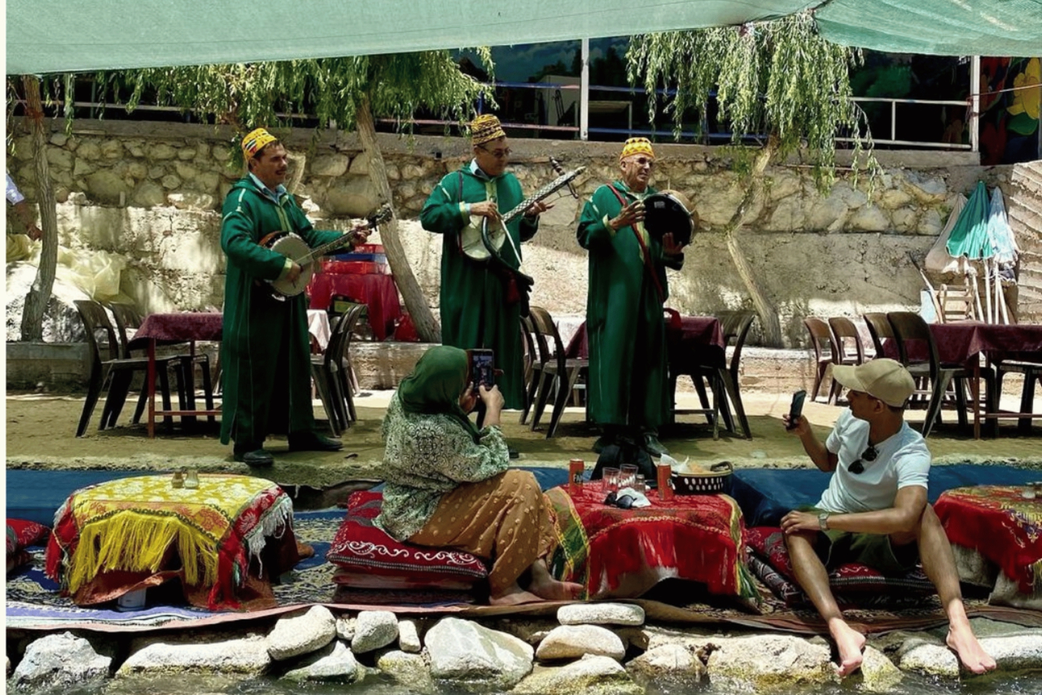 マラケシュオウリカ渓谷プライベート日帰りツアー（昼食付