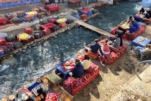 Marrakech: Cascadas de Ourika, montañas del Atlas, guía + almuerzo.