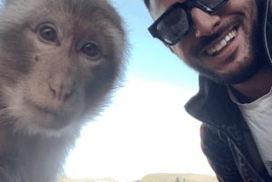 Marrakech: Ouzoud vesiputous, opastettu vaellus, veneajelu ja lounas
