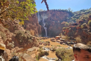 De Marrakech: une journée Guidée aux Super Cascades d'Ouzoud