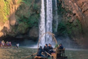 Marrakech: Kameli- ja mönkijäkierros auringonlaskun, illallisen ja esityksen kera