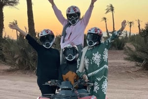 Marrakesz: Wycieczka quadem po gaju palmowym i pustyni Jbilat