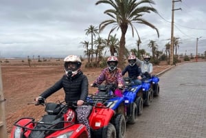 Marrakesz: Wycieczka quadem po gaju palmowym i pustyni Jbilat
