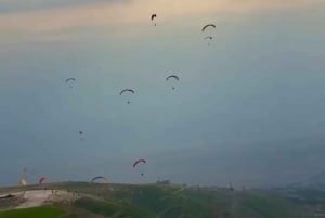 Marrakech : Parapente, balade à dos de chameau et découverte des villages berbères