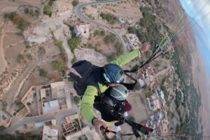 Marrakech : Vol en Parapente au-dessus du désert d'Agafay et du Haut Atlas