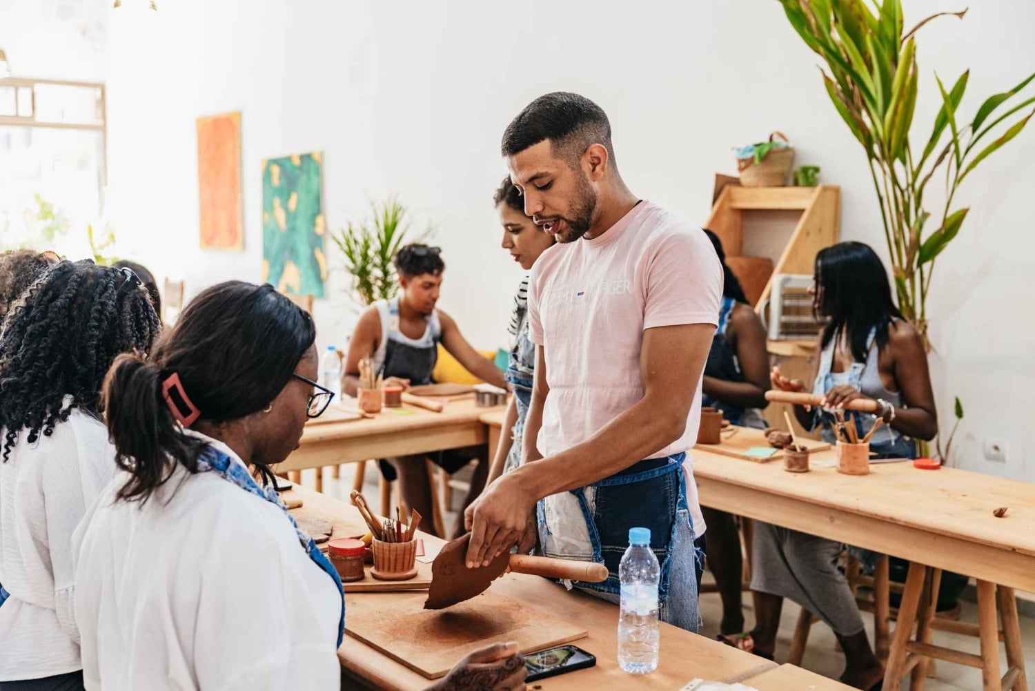 Marrakech: Taller de Alfarería con Té Marroquí