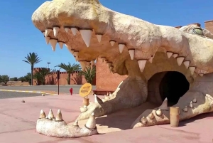 マラケシュ：アガディールとクロコダイルパークへのプライベート1日ツアー