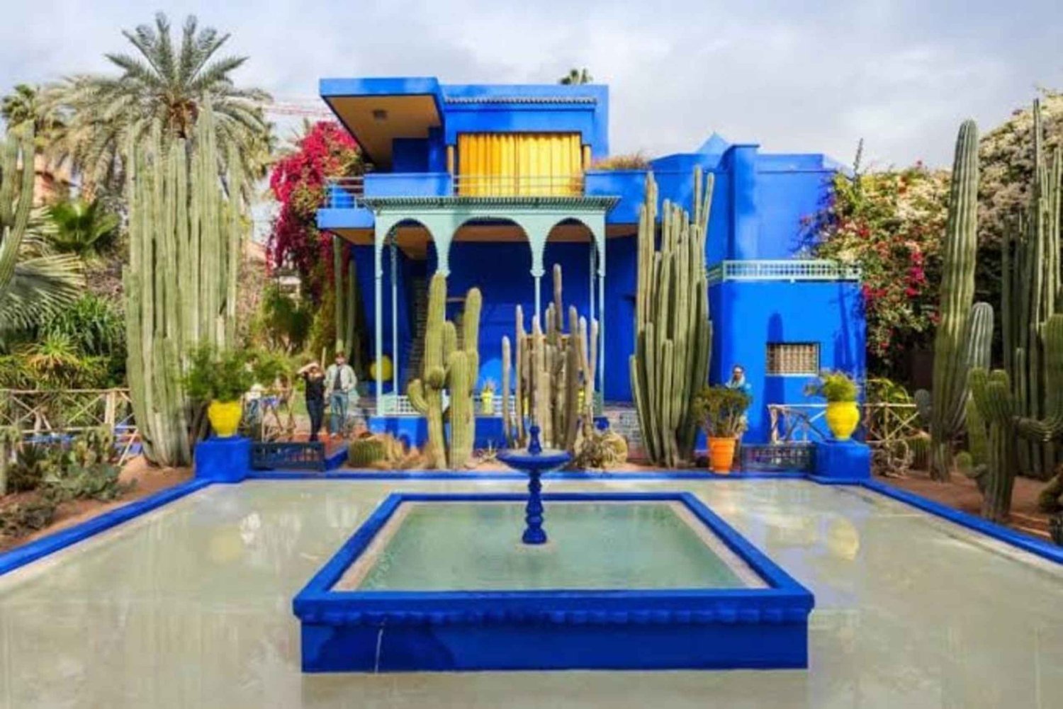 Marrakech: Agafay-mönkijöillä ajelu, kameliratsastus, illallinen ja tulishow
