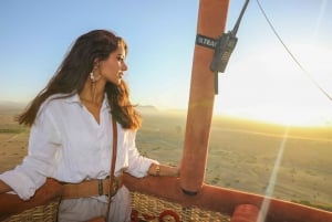 Lot balonem VIP – prywatny przedział i usługa lokaja