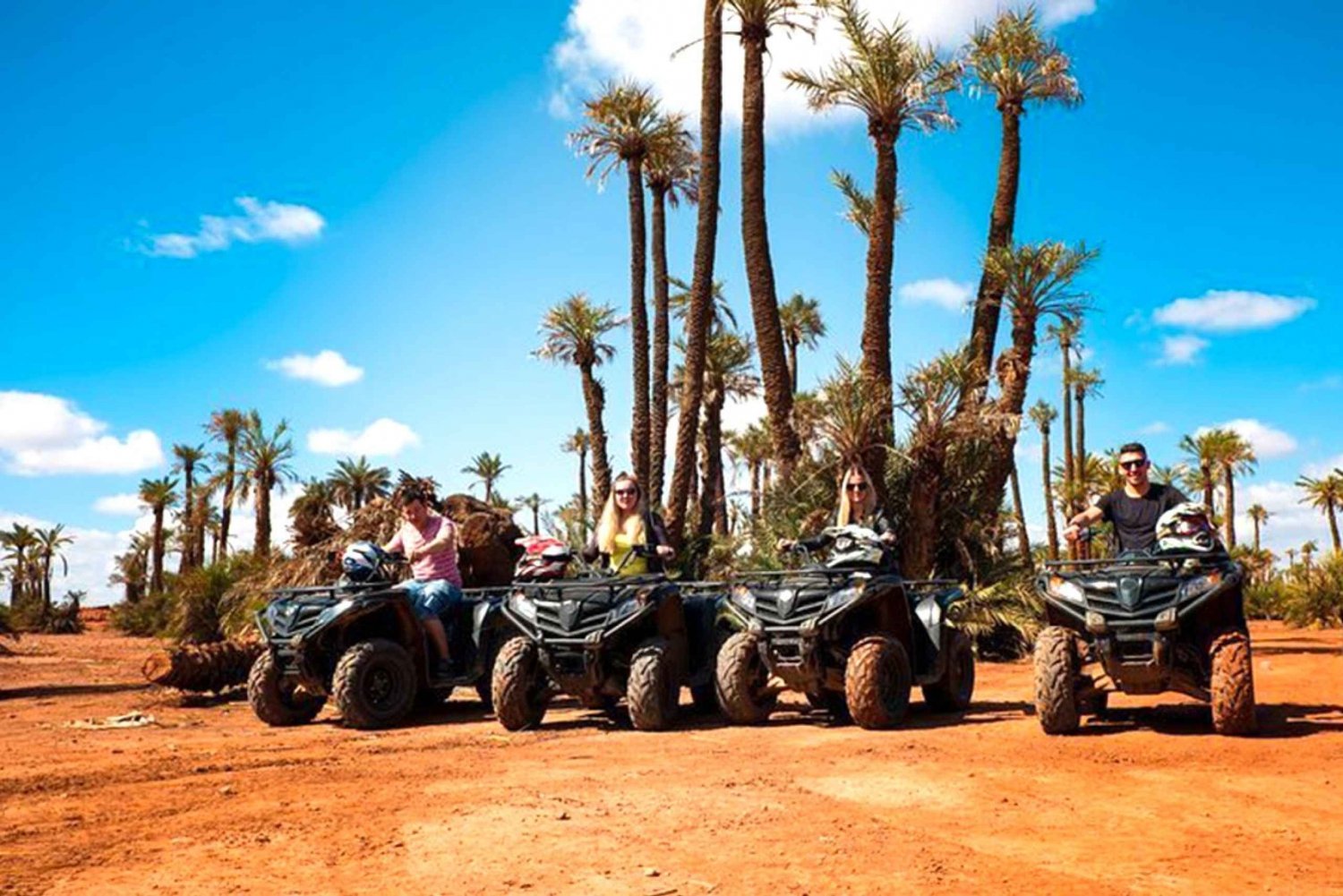 Marrakech: Tour in quad nel deserto di Palmeraie e nel palmeto
