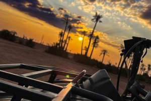 Marrakech: Firehjulssykkel i solnedgangen i Palmeraie med te