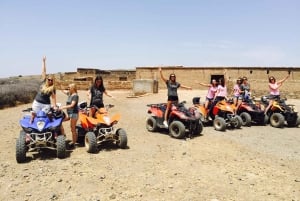 Quad in Jbilets Woestijn Tour met Palmbos & Zwembad