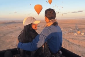 Marrakech: Romantisk tur i luftballon og berbermorgenmad