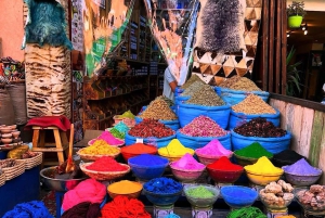 Marrakech: tour dei souk e hammam berbero con massaggio