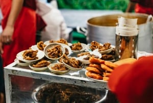 Tour gastronômico de rua noturno