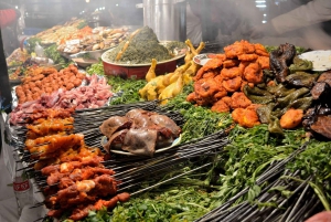 Marrakech: Street Tasting Food in Jemaa el-Fnaa with Guide