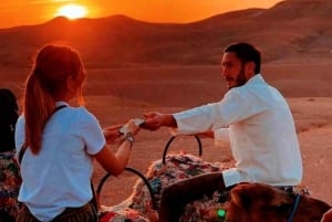 Marrakech: Sunrise Desert Tour with Camel Ride and Breakfast