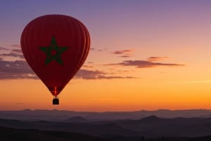 Marrakech: Soloppgangsflytur med varmluftsballong og berberfrokost