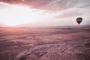 Marrakech: Soloppgangsflytur med varmluftsballong og berberfrokost