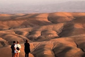 Марракеш: закат, катание на верблюде и роскошный ужин с огненным шоу