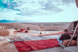 Marrakech: Kamelenrit in de woestijn van Agafay