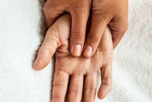 マラケシュ：アガファイ砂漠、四輪バギー、ラクダ乗り、ディナーショーをお楽しみください