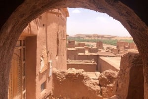 Marrakesch nach Fes 3-tägige Wüstentour mit Kamel und Luxuszelt