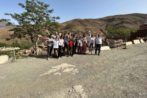 Marrakesch nach Fes 3-tägige Wüstentour mit Kamel und Luxuszelt