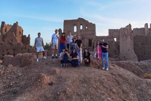 Marrakesch nach Fes 3-tägige Wüstentour mit Kamel und Luxuszelt