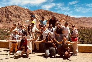 Marrakesch nach Fes 3-tägige Wüstentour mit Kamel und Luxuszelt