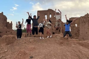 Marrakesch nach Fes 3-tägige Wüstentour mit Kamel und Luxuszelt