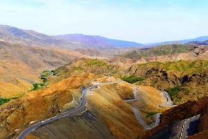 Marrakechista Zagoraan: 2 päivän luksusretki Saharaan kameliratsastuksella